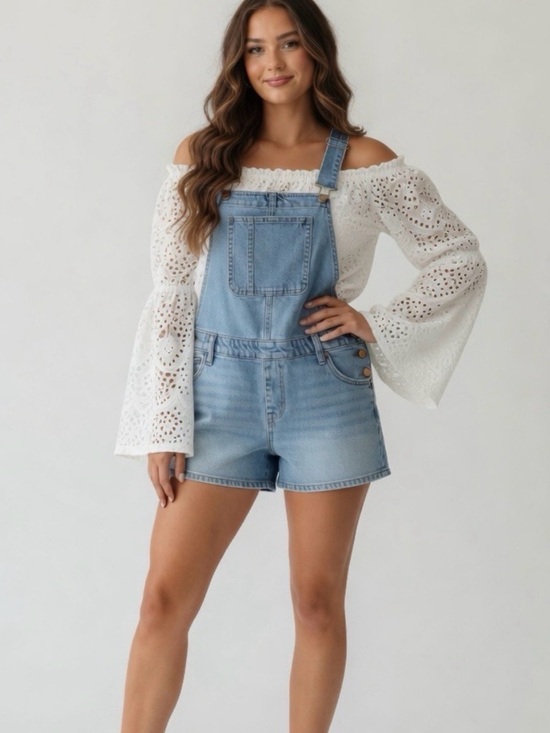 Isabel Maternity by Ingrid & Isabel Pants - Isabel Maternity Bib Overalls Jean light adjustable Denim shortalls Shorts Sz 4